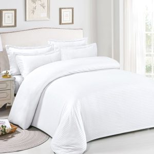 لحاف فندقي نفرين 7 قطع بتصميم سادة فاخر ابيض تفاصيل لحاف فندقي 5 قطع سادة